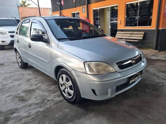 CHEVROLET CORSA 1.4 MPFI MAXX 8V FLEX 4P MANUAL CHEVROLET CORSA 1.4 MPFI MAXX 8V FLEX 4P MANUAL
